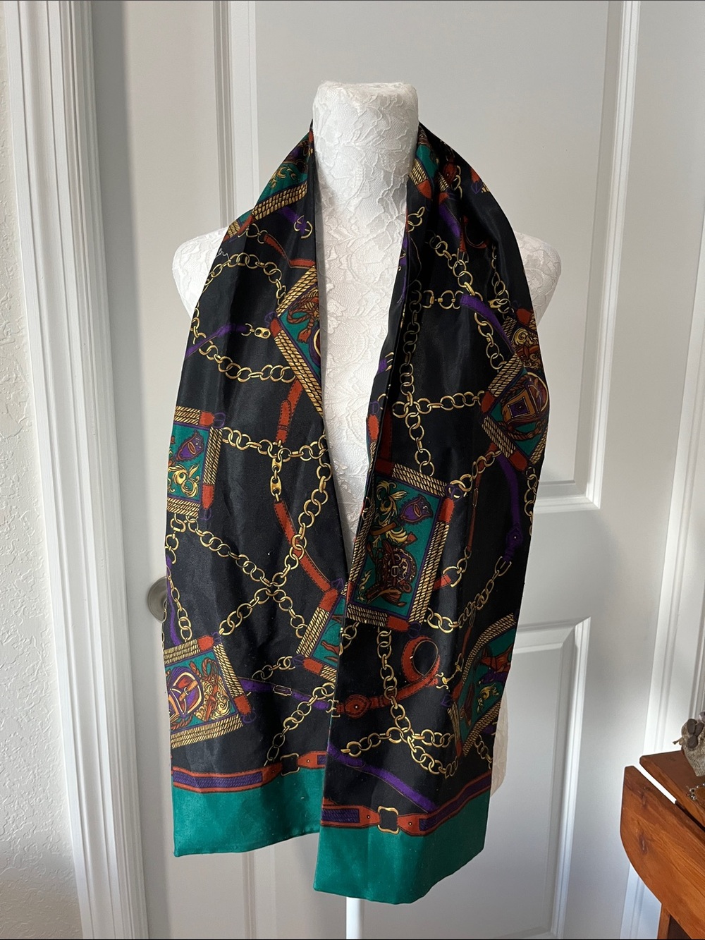 Vintage Luxury Equestrian Black Chain-Print Silk Scarf with Green Border 7.5 x60